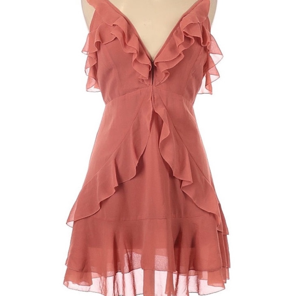 Coral Storia cocktail dress size medium!